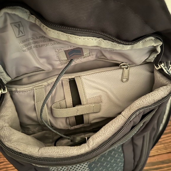 XACTLY Oxygen 35 Backpack - Picture 3 of 6